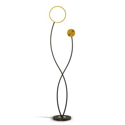 China Modern Simple Modern Bedroom Floor Lamp Nordic Minimalist Luxury Led Floor Lamp Awesome Unique Vertical Floor Lamp for sale