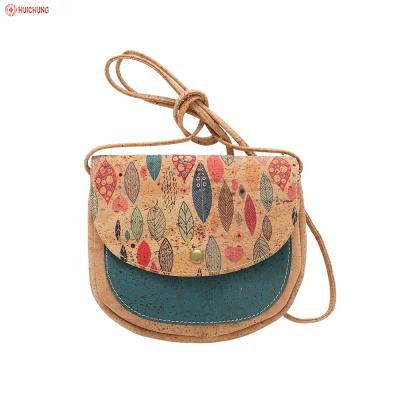 China Cork Sling Bag Cork Shoulder Bag Recyclable Unique Embossed Cross Body Bag for sale