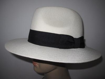 Cina Cappello di Fedora della paglia degli ampi del bordo dell'avorio uomini piani del poliestere, dimensioni 56cm/58cm della corona in vendita