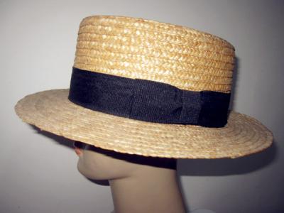 China sombrero para hombre de Fedora de la paja de la forma del navegante de los 62cm, PU negra de la cinta los 3.5cm en la costura del zigzag en venta