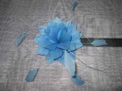 China Zerstreutes Feder-Blumen-Himmel-Blau Fascinator, Heiratshüte und Fascinators zu verkaufen