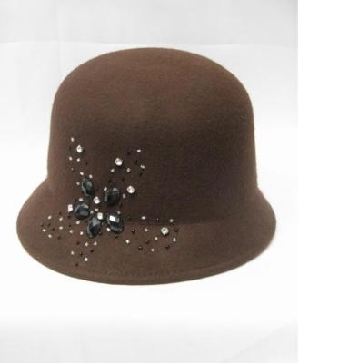 China Beading Trim Fashion 100% Wool Felt Hats For Women With Cloche Shape In Normal Day for sale