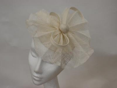 China White Normal Day Ladies Fascinator Hats With Covered Button , Plastic Headband for sale