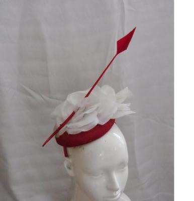 China White Small Sinamay Ladies Fascinator Hats For Party , Christmas With Silk Flower for sale