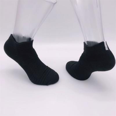 China Wholesale Sporting Sweat-absorbent Professional Thick Running Socks Deep Running Compression Socks for sale