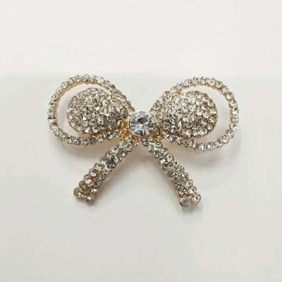 China Pointback Embellishments Wholesale Crystal Rhinestone Crystal Applique For Wedding Dress for sale