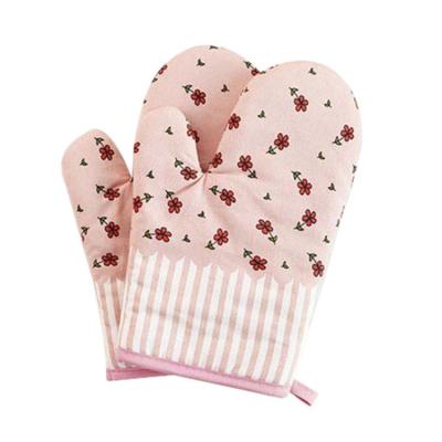 China Highest High Quality Cute Cotton Oven Mitt Baking Extra Long Waterproof Heat Resistant for sale