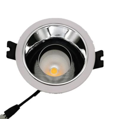 China Modern WeiYeLED Lighting Cutout Recessed 75mm Chrome Black White 15W Ceiling Downlights Made in China Dimmable or Fixed LED Downlight for sale