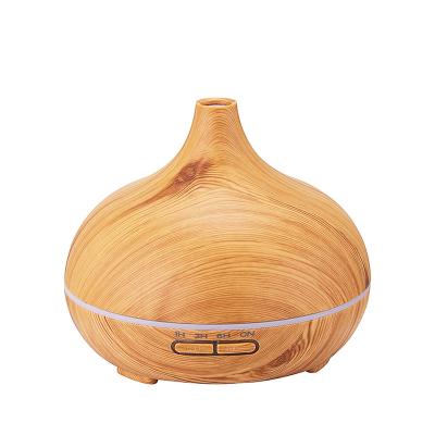 China Indoor Home Use Essential Oil Diffuser Wooden Humidifier 300ml for sale