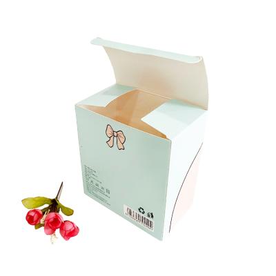 China Recycled Materials Luxury Magnetic Gift Box Factory Price Folding Decorative Box for sale