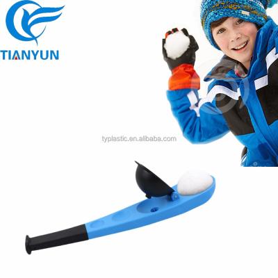 China Light Easy To Carry Snowball Maker Snowball Launcher for sale