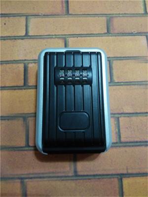 China Door Metal Combination Key Lock Box Wall Mounted Corrosion Resistance for sale