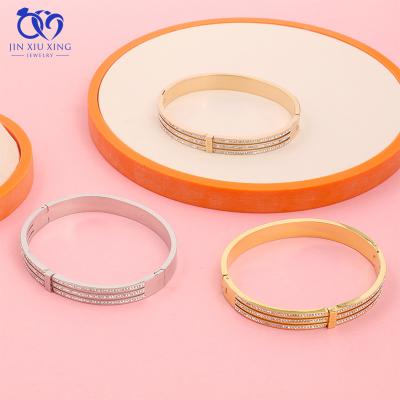 China JXX Jewelry BXG-06F Classic Design High Quality Women's Oval Zircon Bracelet Shape 18k Gold Stainless Steel Bangle for sale