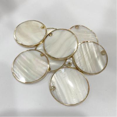 China Jewelry Using Natural Gold Plated White Edge Shell Round Shell Beads Necklace Jewelry DIY Jewelry Accessories for sale