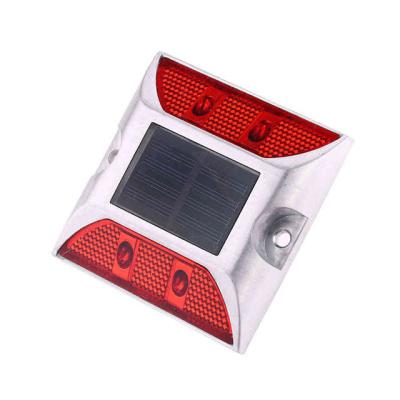 Chine Couleur rouge haute luminosité LED Aluminium Solar Road Stud Certificat FCC à vendre