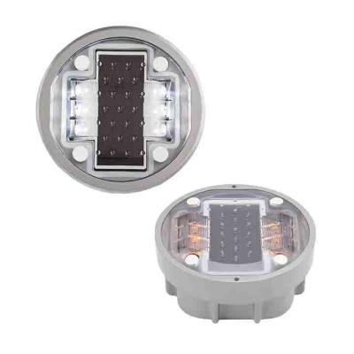 中国 Embedded Solar Cat Eyes Road Stud Aluminium Road Marker Lights 販売のため