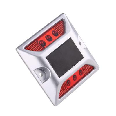 China Motorway Light Studs 6pcs High Brightness Solar LED Road Studs Road Markers for sale