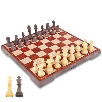 China Long Lasting Magnetic Magnetic Fold Game Puzzle Fashion Chess Board Wooden Set for sale