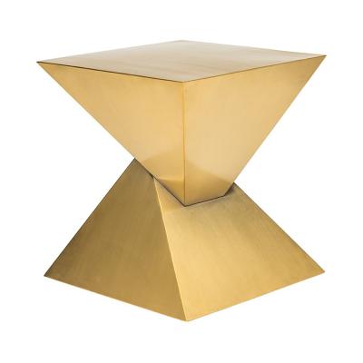 China 2020 new design fashion modern metal side table modern side table for living room for sale