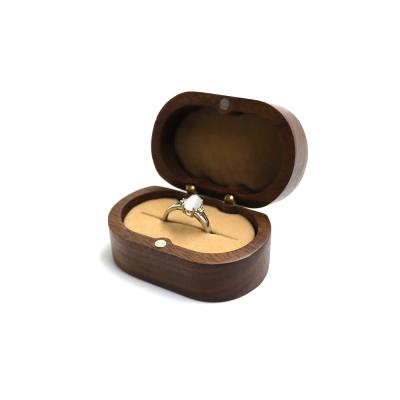 China Oval Ring Box Hot Selling Cheap Custom Wooden Jewelry Gift Boxes Brown Wood Jewelry Box for sale