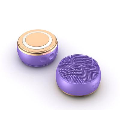 China Electric Facial Massager Brush Face Cleansing Brush Exfoliator DEEP CLEANSING Silicone Sweep For Face for sale