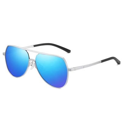 China Fashion Sunglasses Wholesale Fashionable Pilot Oversized Sunglasses Women Metal Uv400 Protection 2021 Private Label Cat 3 for sale