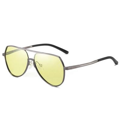 China Fashion Sunglasses 2022 Fashionable Sun Glasses High Quality Newest Logo Sunglasses Custom Made for sale