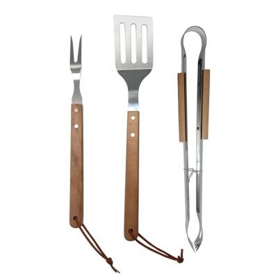 China Easily Cleaned Exteriors Customize Handle Stainless Steel BBQ Grill Wood Tool Kit for sale