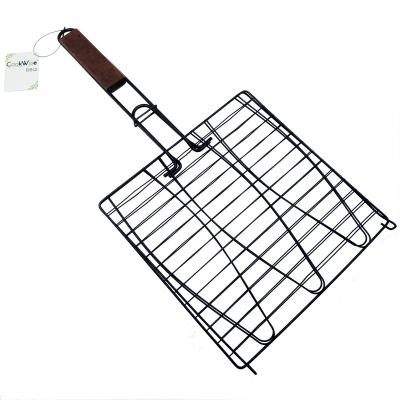 China Easily Cleaned Manufacture BBQ Non-Stick BBQ Grilling Basket Iron Metal Fish Grill Basket With Wooden Handle for sale