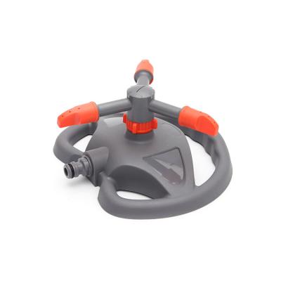 China 360 Degree Rotating Lawn Plastic Three Head Arm 360 Degree Rotating Garden Irrigation Water Sprinkler for sale