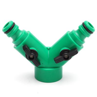 China Farm Garden Joint Irrigation Sprinkler Hose Plastic Quick 2 Way Water Hose Connector Y Splitter for sale