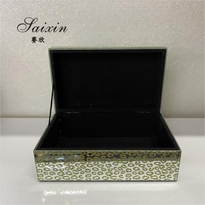 China Mirror With Gold Pattern Factory Design Wholesale Glass Jewelry Packaging Box With Velvet Interior Compartments for sale