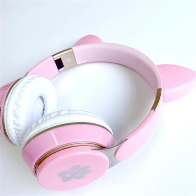 China 85db On-Ear Limited Unicorn Cute Wireless Colorful Foldable Headset Kids Earphone Lightweight Wireless Earphone for sale