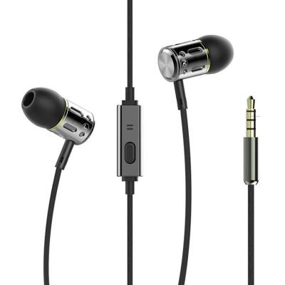 China hot selling best new selling in-ear metal earphones in-ear handsfree with microphone in-ear wired headphones for sale