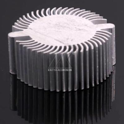 China De zilveren Bar van Aluminiumheatsink, Heatsink-Profiel voor de Uitrusting van Frambozenheatsinks Te koop