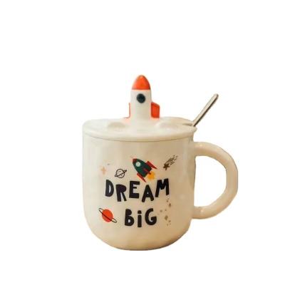 China Viable Rocket Stellar Ceramic Coffee Cup Hot Chocolate Mug With Lid With Spoon Cute Large Capacity Drink Cups Phone Holder for sale