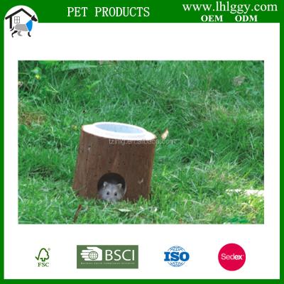 China Sustainable Wooden Pet House Hamster House With Feeder for sale