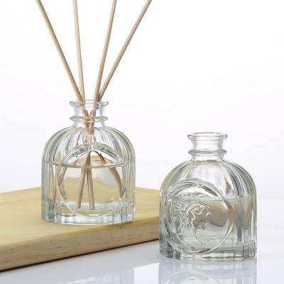 China Wholesale Fashionable Luxury Decorative Clear Round Glass Reed Diffuser Bottle 100ml for sale