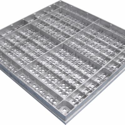 China Modern High Loading Capacity Aluminum Airflow Raised Floor With Different Ventilation Rates for sale