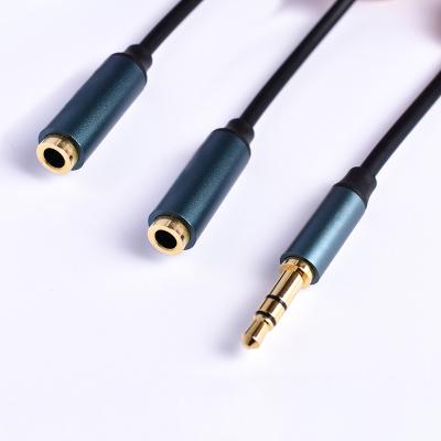 China 3.5mm TRS Male Car Audio Splitter Aux Splitter 2 Female to Dual 3.5mm Y Adapter Cable Length for sale