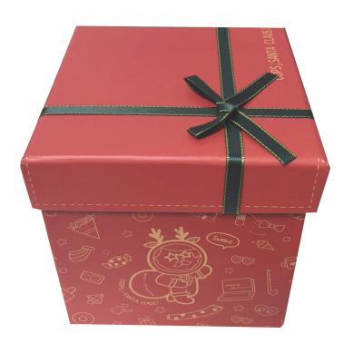 China Recyclable Custom Red Cardboard Boxes With Lid Gift Box For Princess House Bank Money Packaging Paper Box With Ribbon Bow for sale