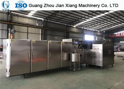 Chine Cornet de crème glacée complètement automatique faisant la machine avec la consommation de 14-16kg/H LPG à vendre