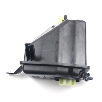 China Engine Parts 17137542986 Car Spare Parts Automotive Coolant Expansion Tank For BMW E60 E61 E63 E64 for sale