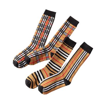 China RWS2022 Women's Teenage Calf Breathable Crew Socks Plaid Stripe Personality Cotton Sock for sale