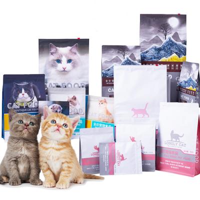 China Custom Resealable Dog Food Packaging Bag Moisture Proof Aluminum Foil Lined Pet Food Bag Flat Bottom Bag With Zipper for sale