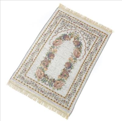 China Islam Braided Tassel Decor Islamic Muslim Anti-Slip Mat For Muslim Prayer Rug Prayer Mats Vintage Pattern Eid Rugs Prayer Blanket Carpet for sale