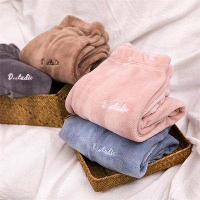 China 2021 Hot Sale Anti-static Winter Girl's Hot Coral Shear Pajama Pants Sleeping Casual Wear for sale