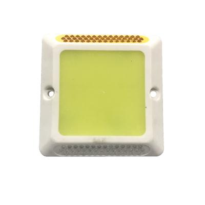 China Road Stud Luminous Fluorescent Road Reflector Plastic Road Stud Reflector for sale