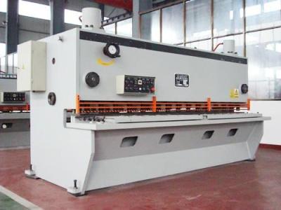 China Máquina de corte automática interna do Cnc um costume interno de 8 x 2500 milímetros à venda