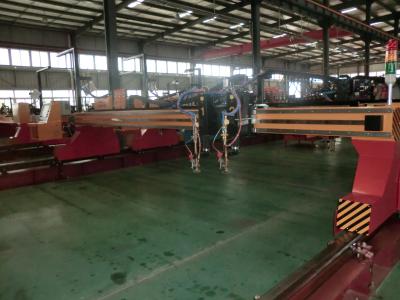 China Automatic Cnc Flame Cutting Machines , Metal Steel Cutting Machine With Worktable for sale